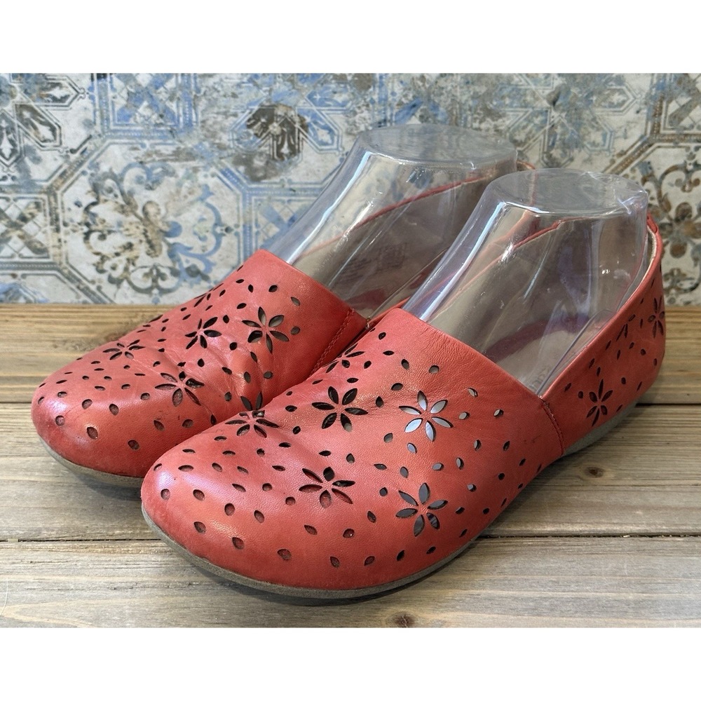 Josef Seibel Red Floral Flats Leather Comfort Shoes Women's Sz 5.5 / 36